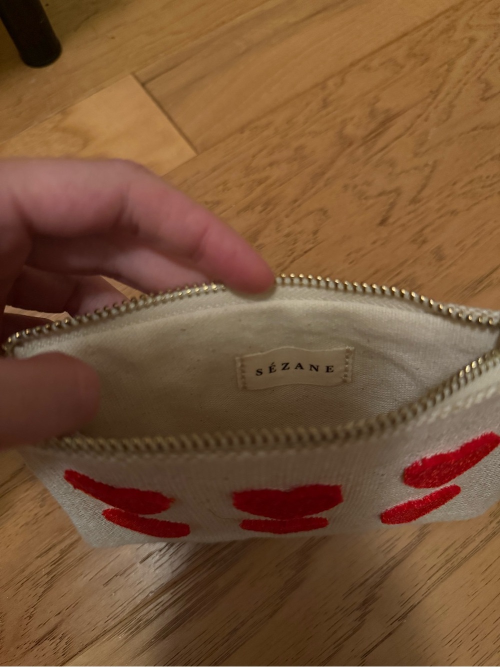 Sézane Cream Cosmetic Pouch with Red Heart Appliqués - Picture 3 of 6